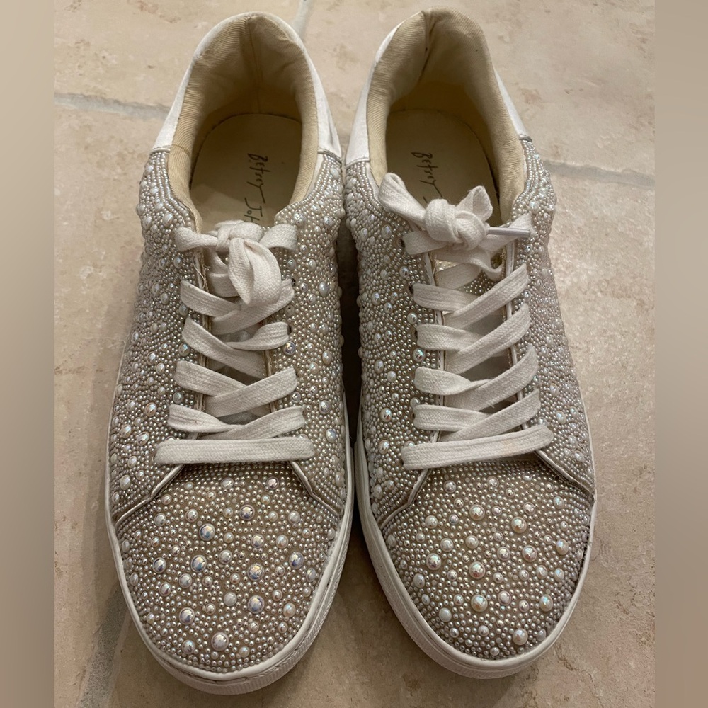 Betsy Johnson Pearl Sparkle Tennis Shoes